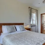 Terrarossa Kastelir פורץ