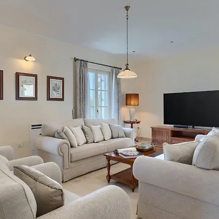 Terrarossa Kastelir Будинок відпочинку *