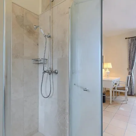 بيت للعطل Terrarossa Kastelir بوريتش