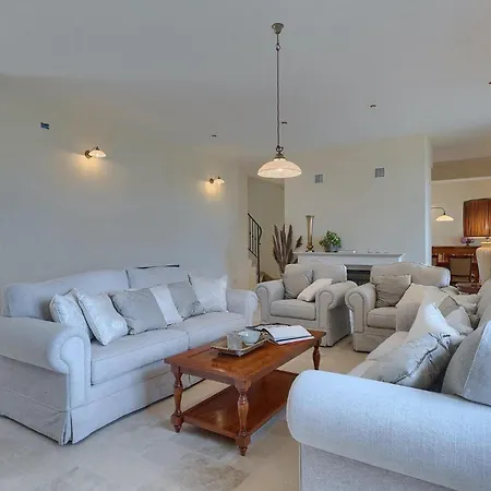 Terrarossa Kastelir *