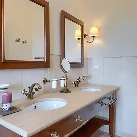 Terrarossa Kastelir * بوريتش