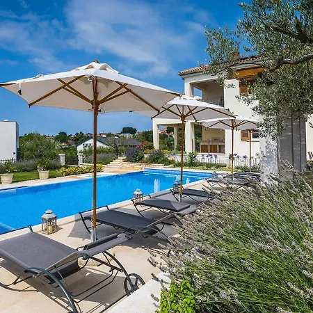 Terrarossa Kastelir Будинок відпочинку Пореч