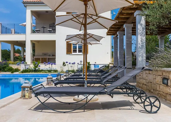 Tatil Evi Terrarossa Kastelir Poreč