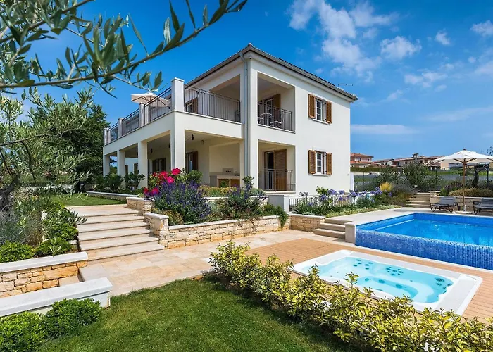 Ferienhaus Terrarossa Kastelir *