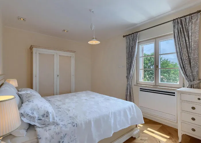 Ferienhaus Terrarossa Kastelir