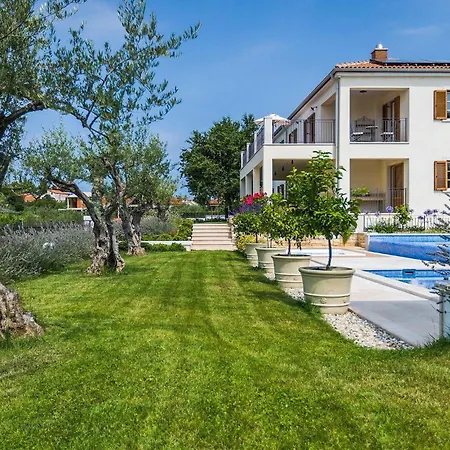 Terrarossa Kastelir * Poreč