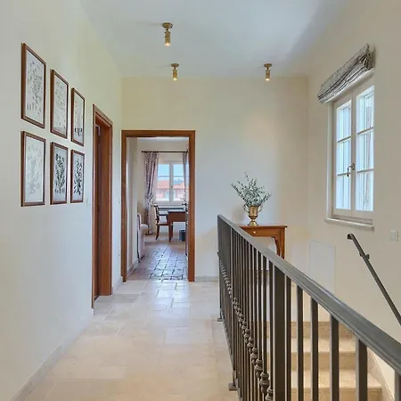 Terrarossa Kastelir *